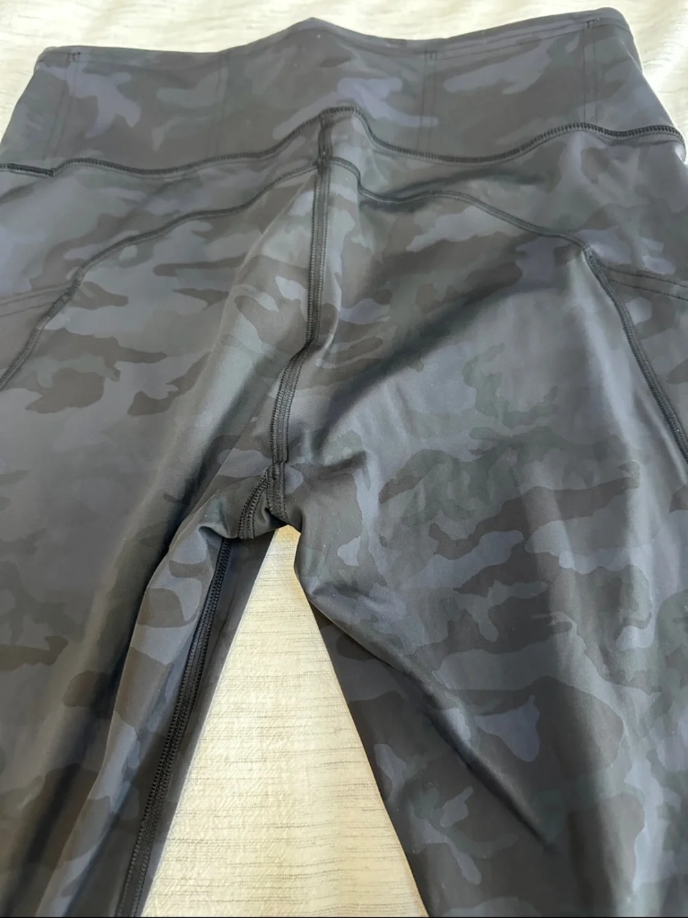 Lululemon Fast and Free High Rise Crop - Picture 6 of 10